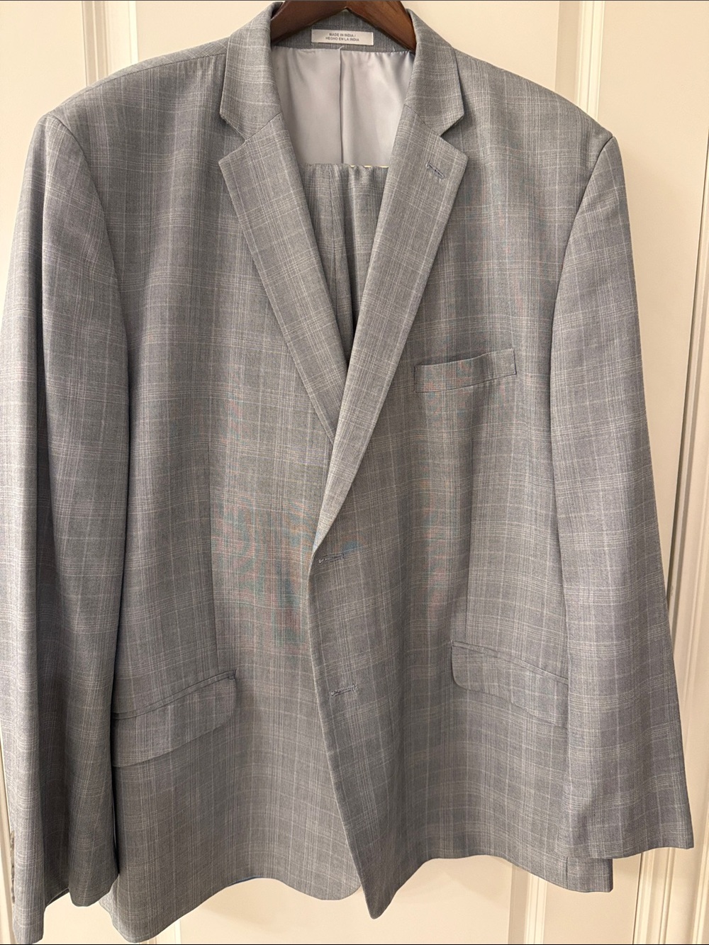 Perry Ellis Light Gray Windowpane Men's Suit